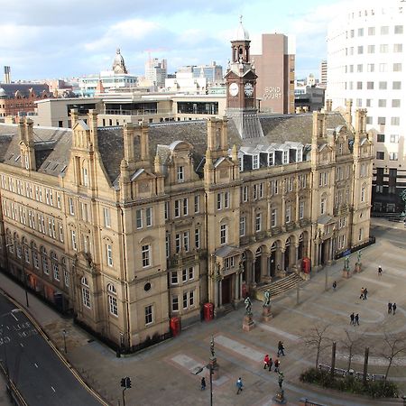 Quebecs Luxury Apartments Leeds  Exterior foto